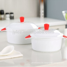 2.5L casserole with silicone handles, large size